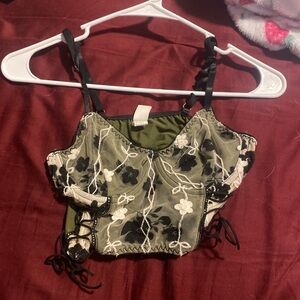 ROMWE Black and White Bustier Crop Camisole